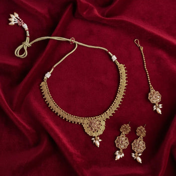 Premium Gold Flowers Pink Diamonds Jewelry Set