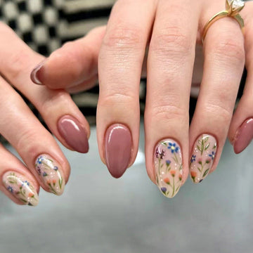 Florals & Primrose Pink - Press On Nail Set Of 24 - Free 24 Pcs Sticker Sheet Included