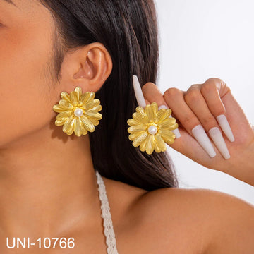 Gold Flower - Earring Style 3
