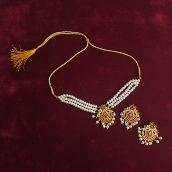 Pearl & Maroon Diamonds - Jewelry Set Style