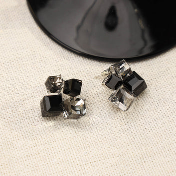 Black Crystal Diamond - Earring
