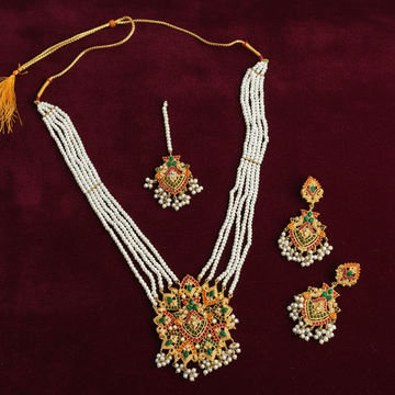 White Pearls & Luxury Mala - Jewelry Set Style 2