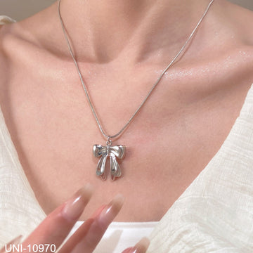 Silver Bow - Necklace Style 3