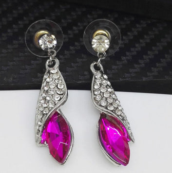 Blinky Diamond - Earring Style 4