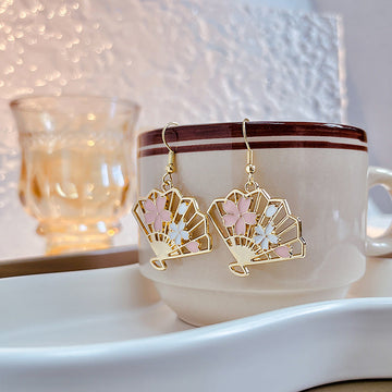 Elegant Fan Sakura Flowers Gold - Earring