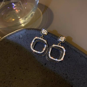 Blinky Square - Earring