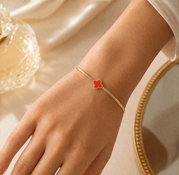 Premium Red Lined Flower - Bracelet
