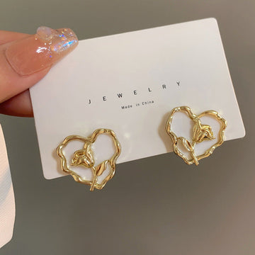 Elegant Rose White Heart Gold - Earring
