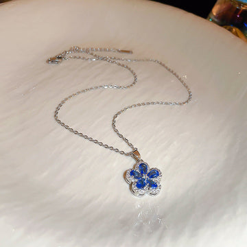 Blue Diamond Flower Silver - Necklace