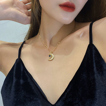 Gold Moon - Necklace Style 2