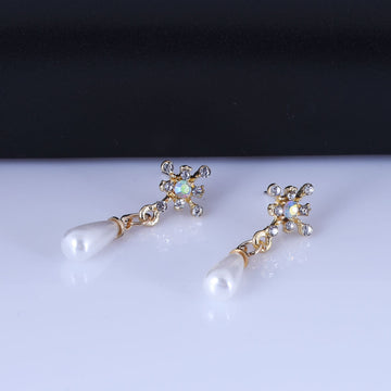 Pearl & Sparkle Diamond - Earring
