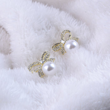 Gold Bow Chunky Pearl - Earring