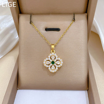 Emerald Green Gem Flower Gold - Necklace