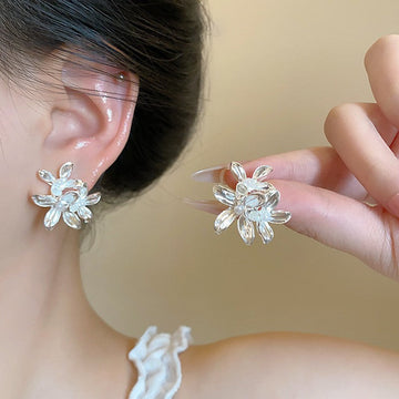 Silver Flower - Earring