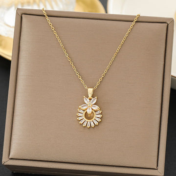 Dimond's Flower & Gold - Necklace
