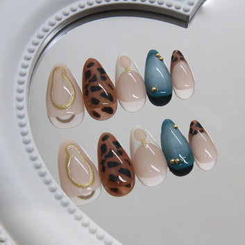Gold Foil Print - Print Press On Nail Set Of 24 - Free 24 Pcs Sticker Sheet Included