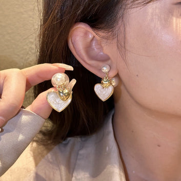 Pearl Heart - Earring