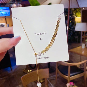 White Pearl & Gold Leaf - Necklace