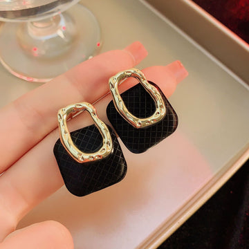 Classy Gold Foiled & Black Grid - Earring