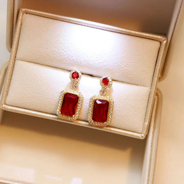 Red Gem Gold - Earring