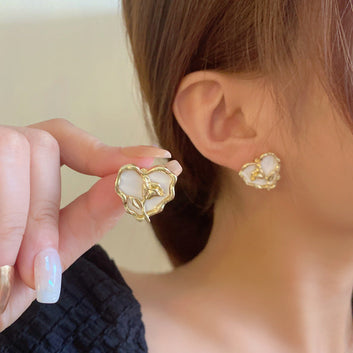 Elegant Rose White Heart Gold - Earring