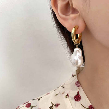 Fancy Pearl Gold - Earring