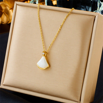 Classy White Lotus Gold - Necklace