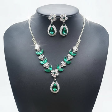 Emerald Green Diamond Leaves Silver - Jewelry Set