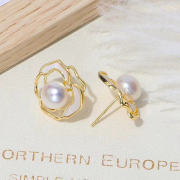 White Flower Gold - Earring