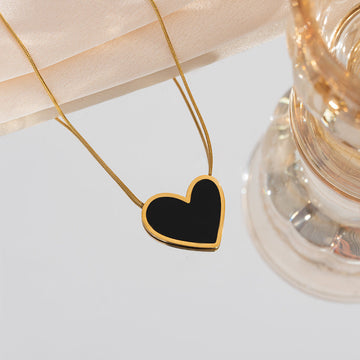 Black Heart - Necklace
