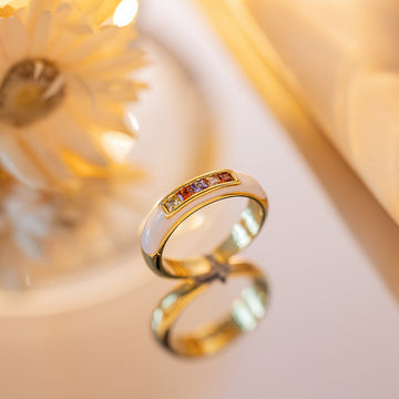 Enameled Beige Emended Diamond - Ring