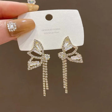 Gold Charming Butterfly - Earring