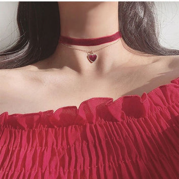 Velvet Neck Maroon Heart - Necklace