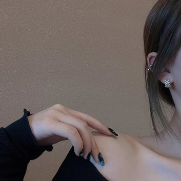 Silver Diamonds Leaf - Earring