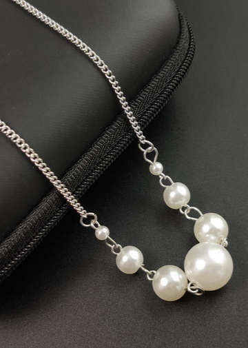 White Pearl Silver - Necklace