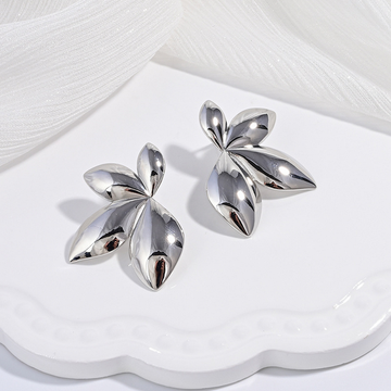 Silver Leaf - Earring
