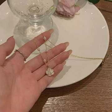Pearl & Flower - Necklace