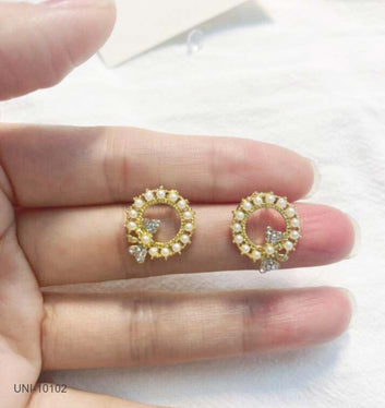 Pearly Diamonds Bow Gold - Earring
