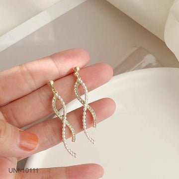 Twist Pearl Gold - Earring
