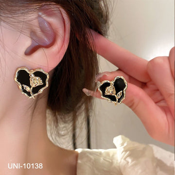 Elegant Rose Black Heart Gold - Earring