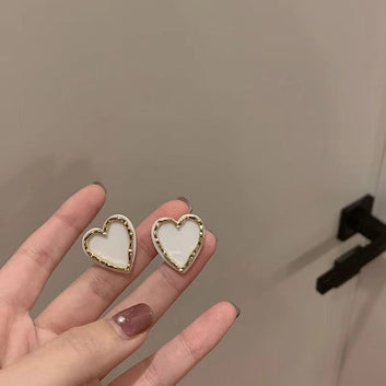 White Heart Glam - Earring