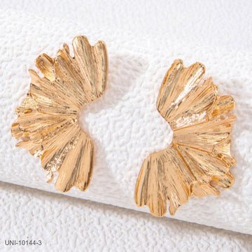 Gold Flakes Leave - Earring