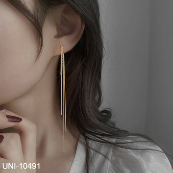 Dangling Gold - Earring
