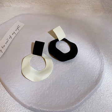 Black & White Geometric - Earring