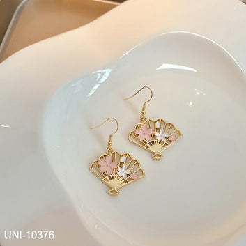 Elegant Fan Sakura Flowers Gold - Earring