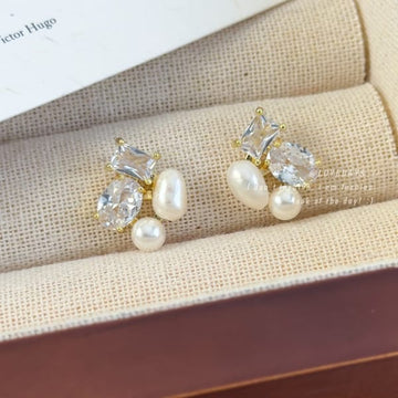 Pearl & Diamonds - Earring